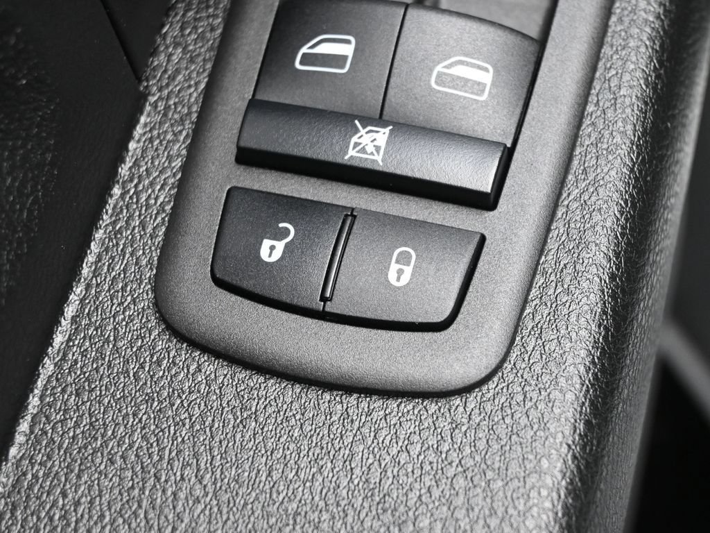 Used 2023 RAM 3500 Tradesman AWD/4WD image 15