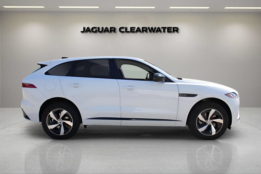 Used 2026 Jaguar F-PACE R-Dynamic S AWD/4WD image 6