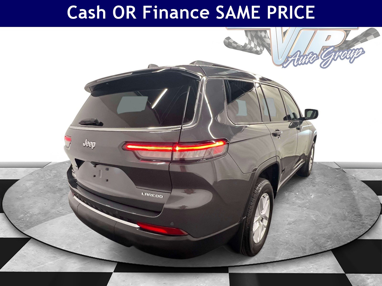 Used 2025 Jeep Grand Cherokee L Laredo AWD/4WD image 8