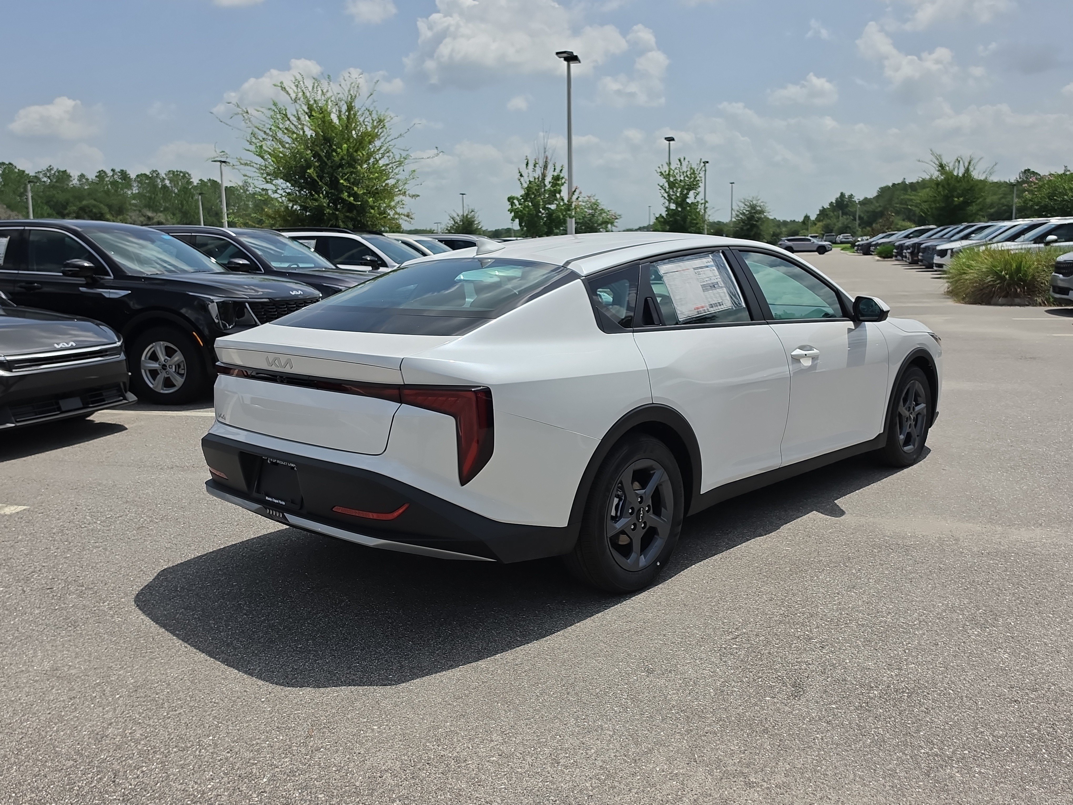 New 2026 Kia K4 FWD image 8