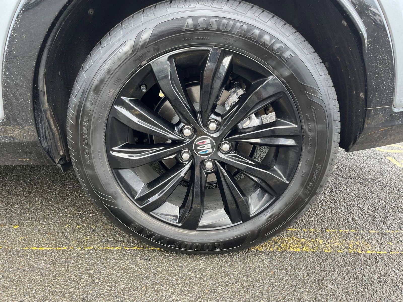 Used 2025 Buick Envista Sport Touring image 30