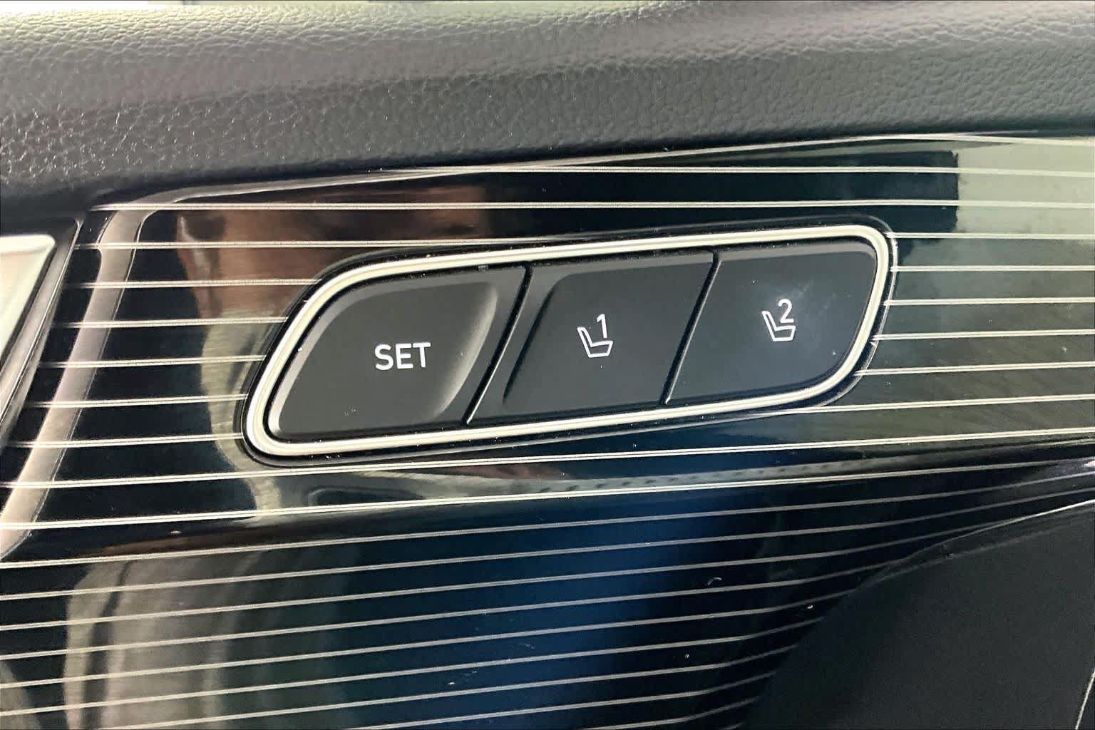 Used 2024 Hyundai Palisade Calligraphy AWD/4WD image 32