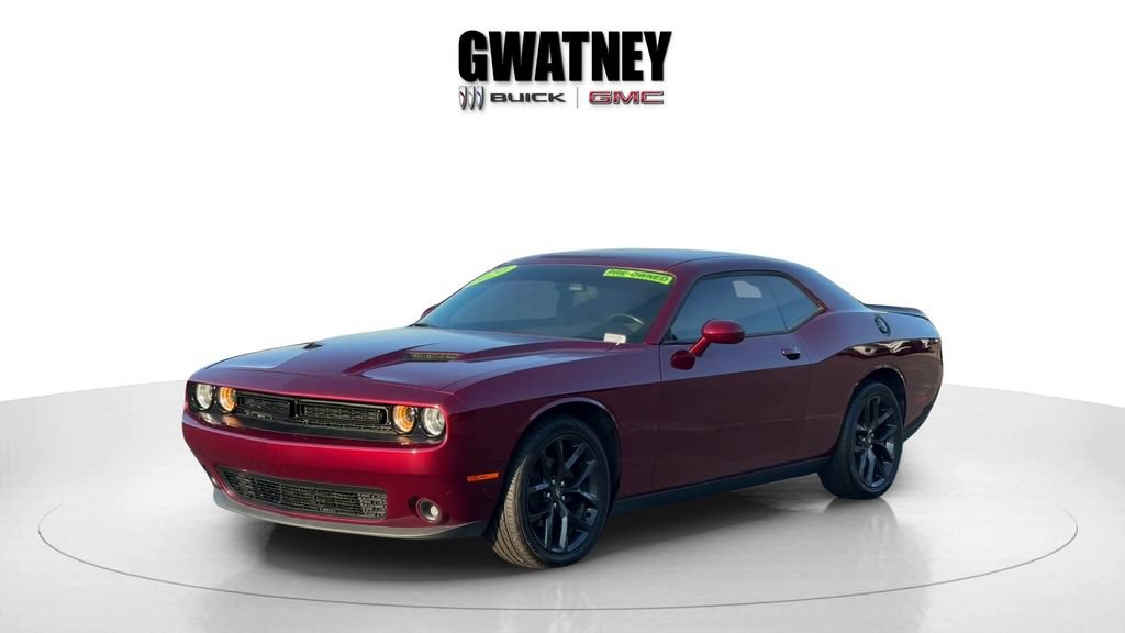 Used 2020 Dodge Challenger SXT w/ Blacktop Package RWD image 7