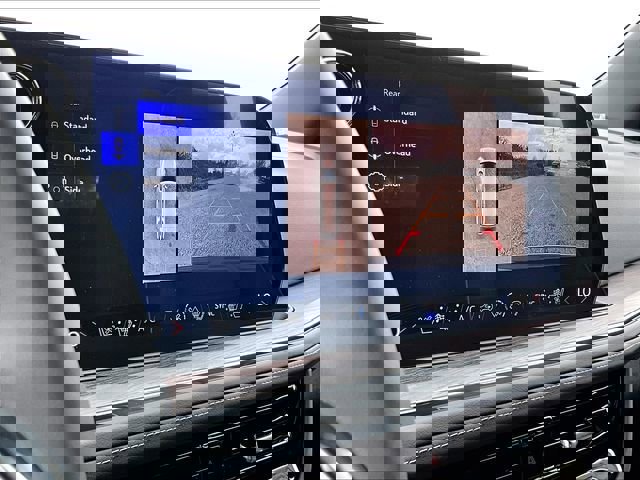 New 2026 Chevrolet Suburban Premier image 16