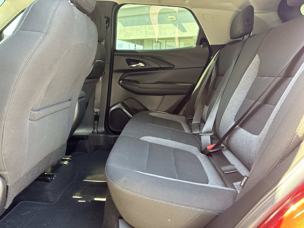 Used 2022 Chevrolet TrailBlazer LS FWD image 14