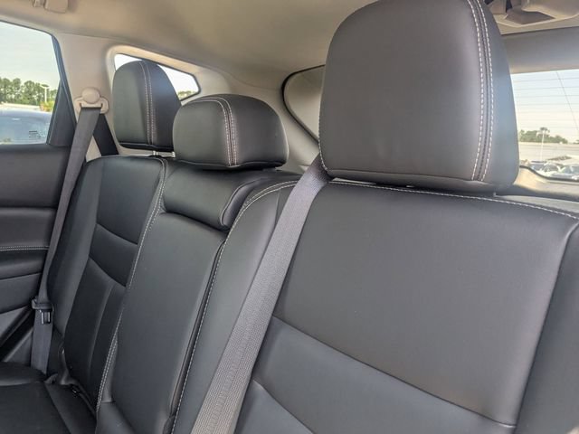 Used 2024 Nissan Murano SV FWD image 25