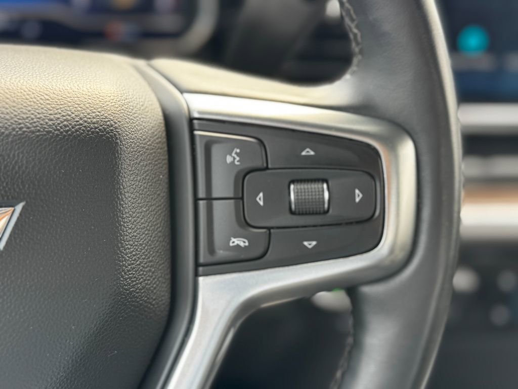 Used 2024 Chevrolet Silverado 2500 LT w/ Convenience Package image 6