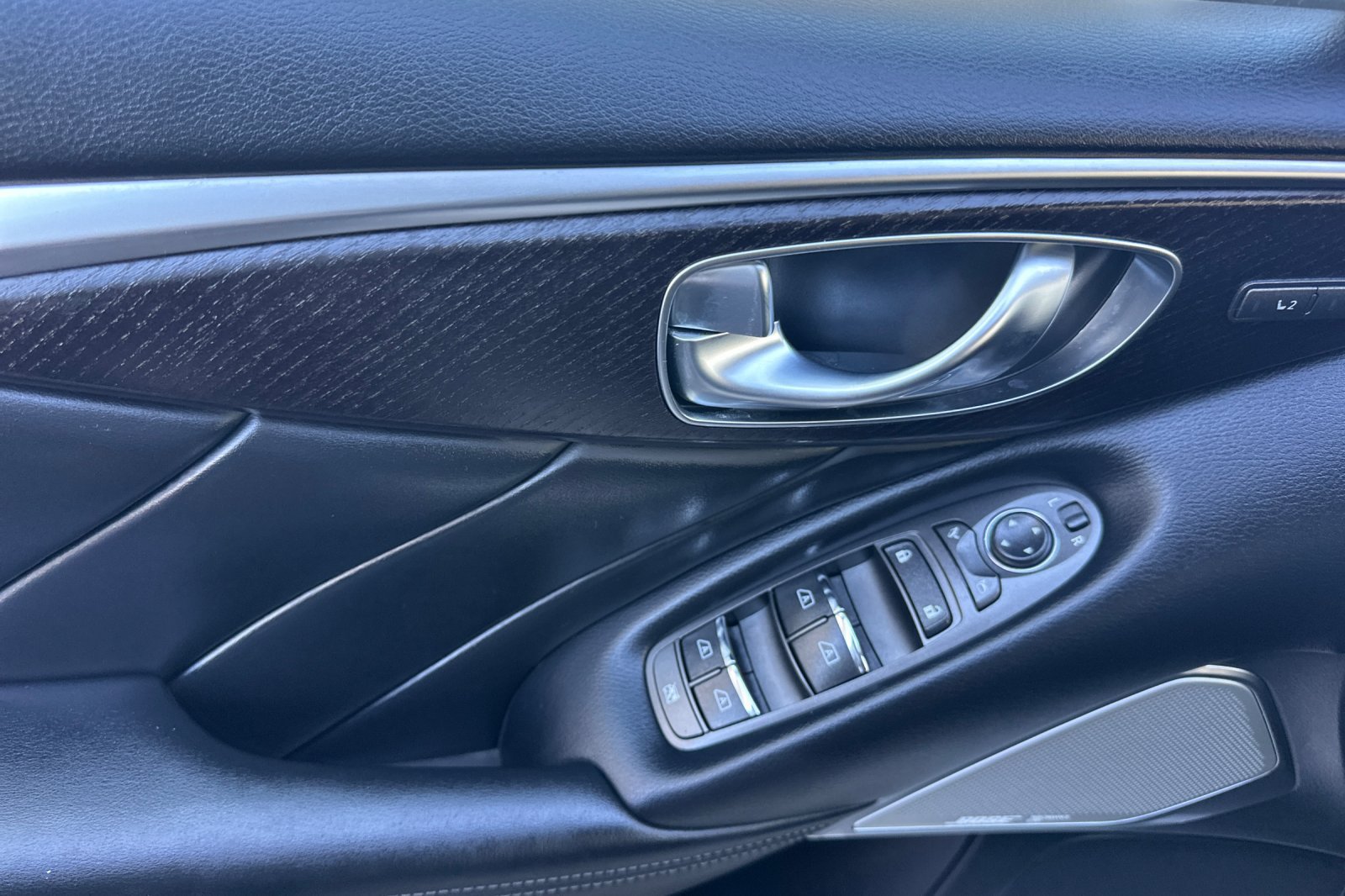 Used 2023 INFINITI Q50 Sensory RWD image 11