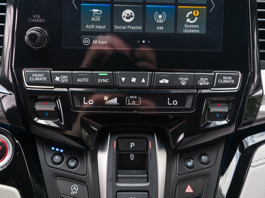 Used 2024 Honda Odyssey Elite image 36