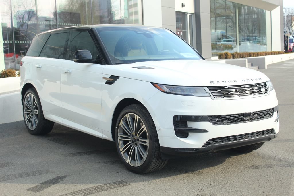 New 2026 Land Rover Range Rover Sport SE AWD/4WD image 10