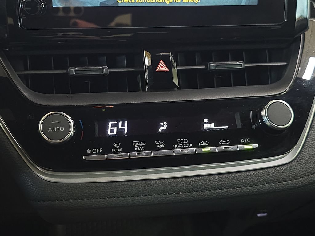 Used 2024 Toyota Corolla SE FWD image 25