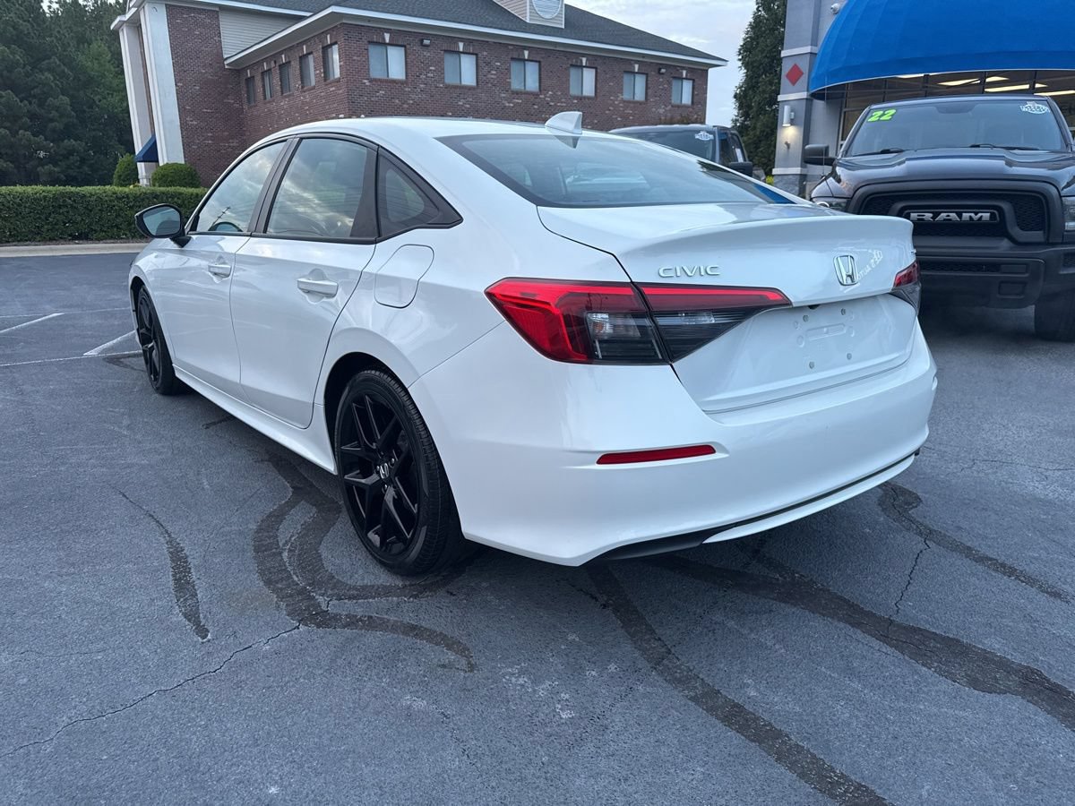 Used 2023 Honda Civic Sport image 5