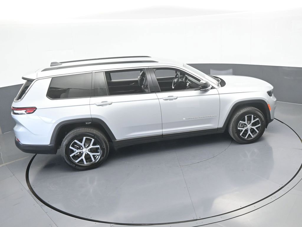Used 2025 Jeep Grand Cherokee L Limited image 53