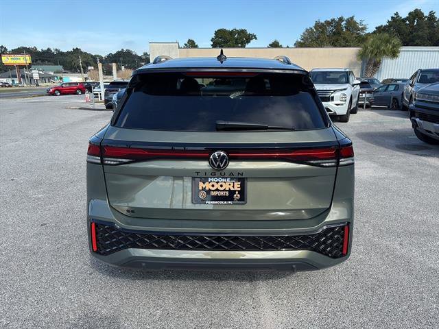 New 2026 Volkswagen Tiguan SE R-Line image 4