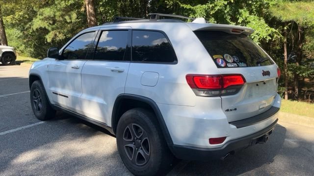Used 2017 Jeep Grand Cherokee Trailhawk AWD/4WD image 7