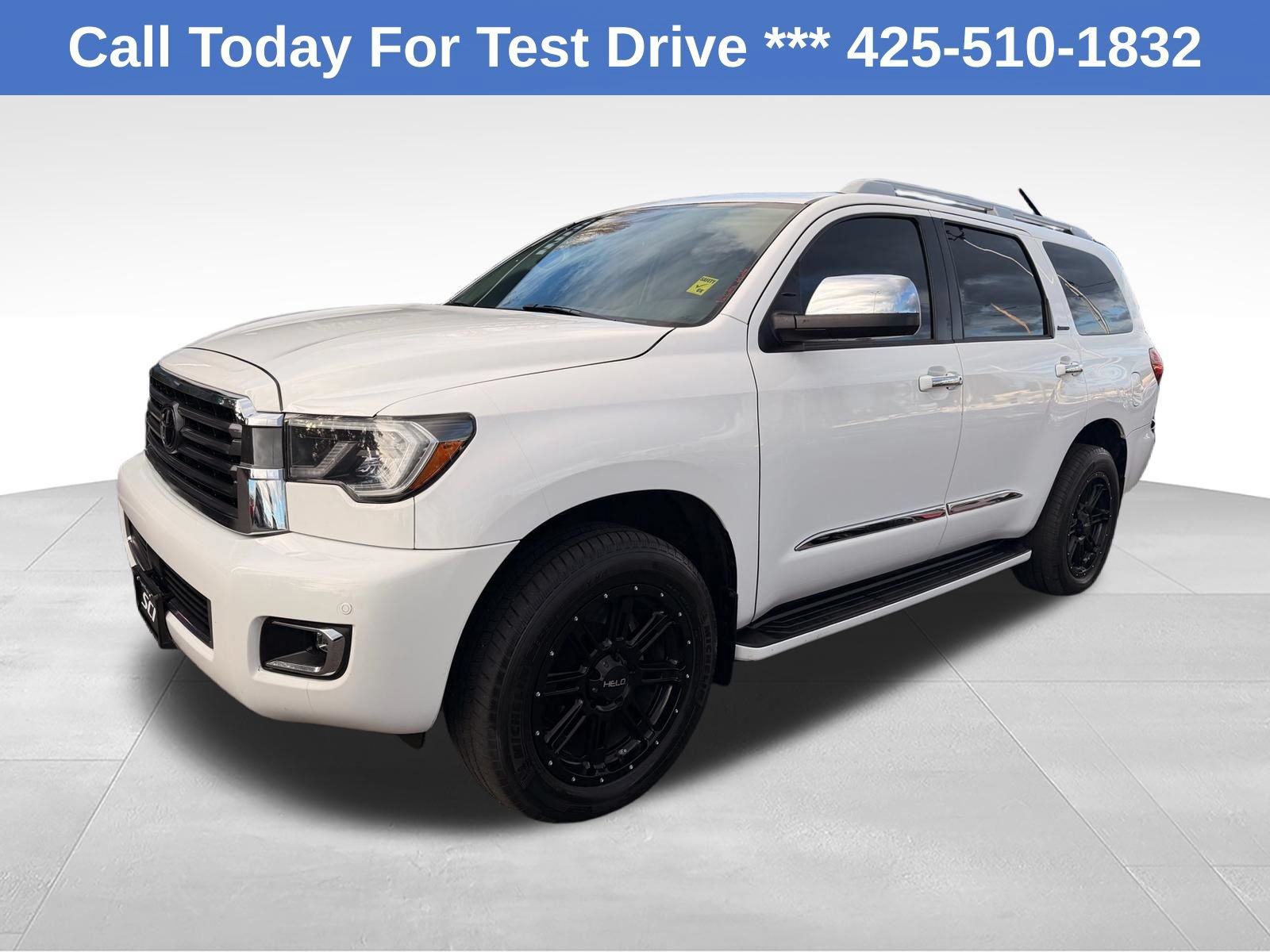 Used 2020 Toyota Sequoia Limited w/ Safety & Convenience Package AWD/4WD image 1