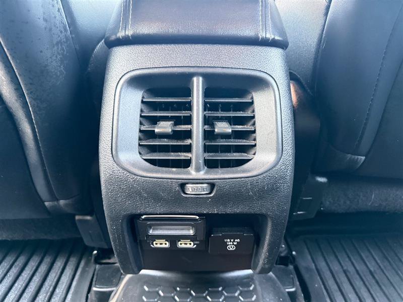 Used 2019 Jeep Cherokee Limited AWD/4WD image 31