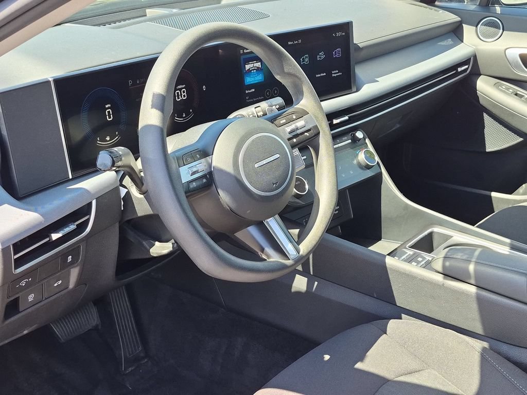 Used 2025 Hyundai Sonata SEL FWD image 15