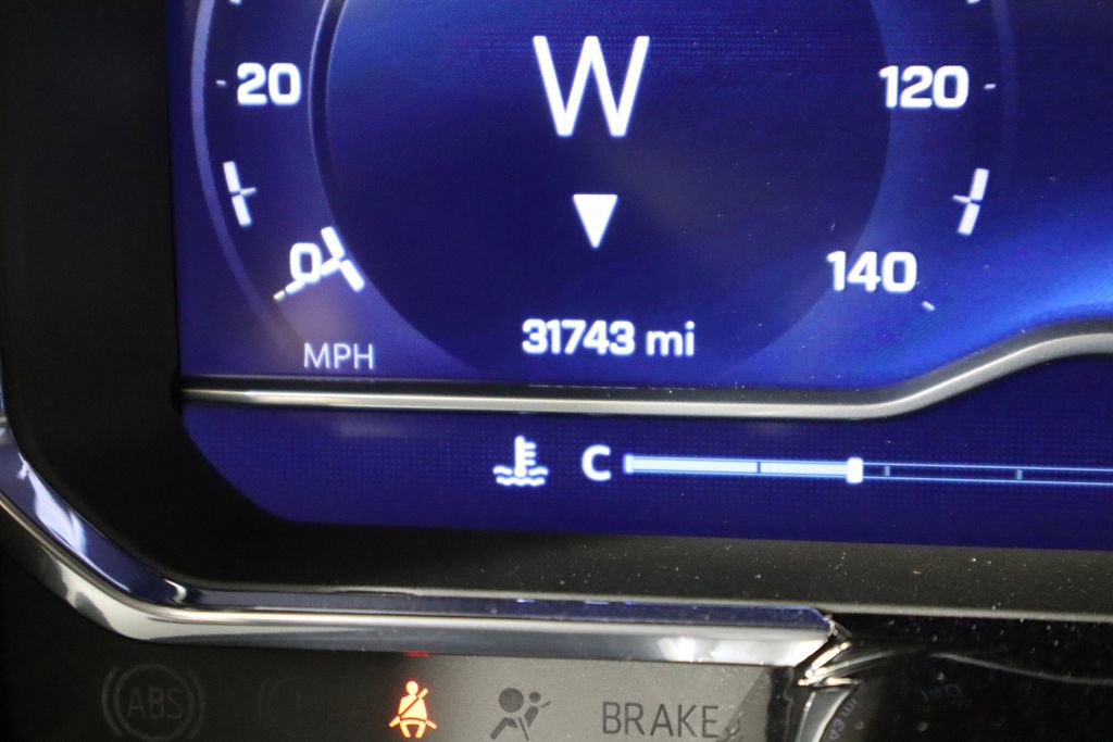 Used 2023 Chevrolet Silverado 1500 LT AWD/4WD image 33