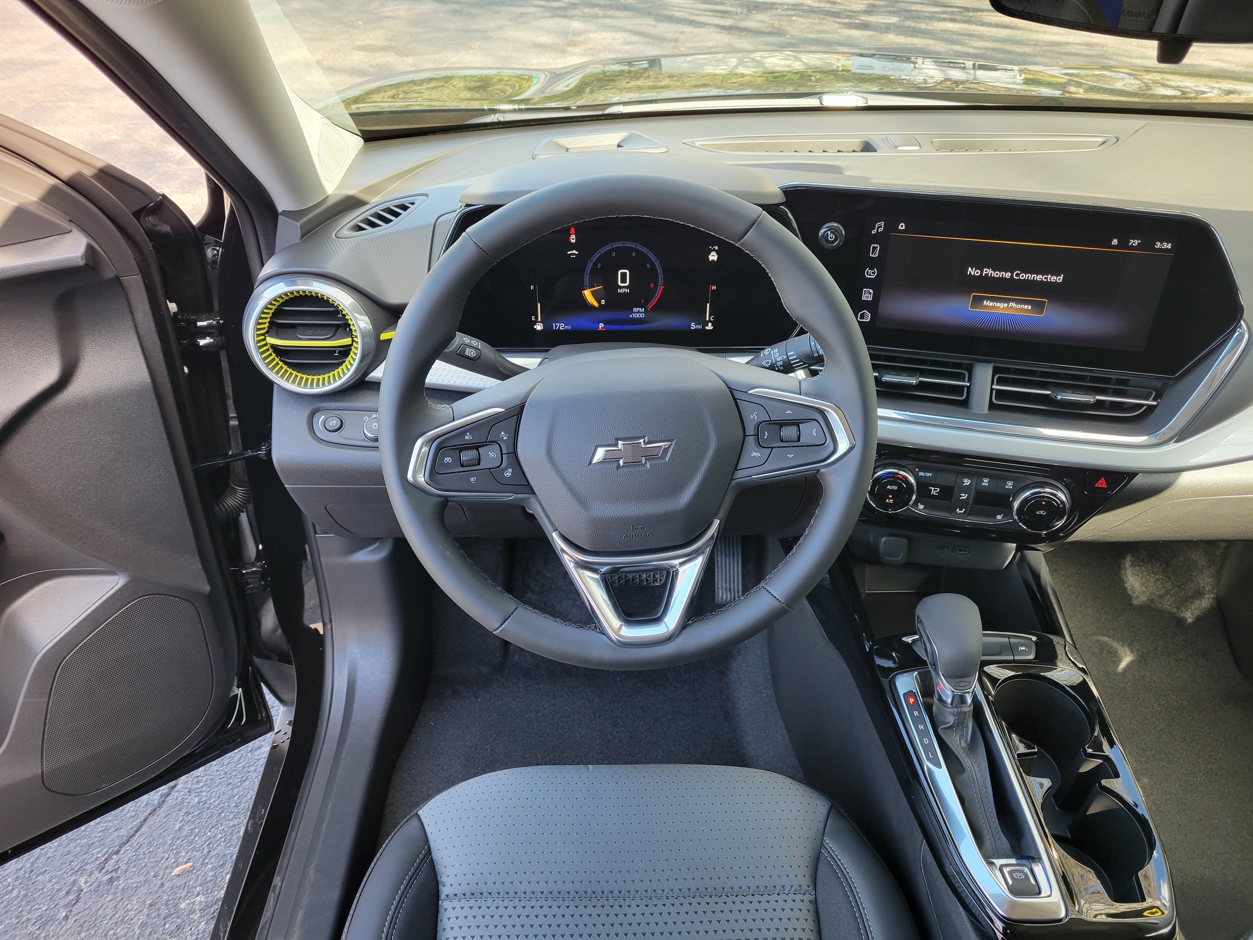 New 2026 Chevrolet Trax LT w/ Driver Confidence Package FWD image 12
