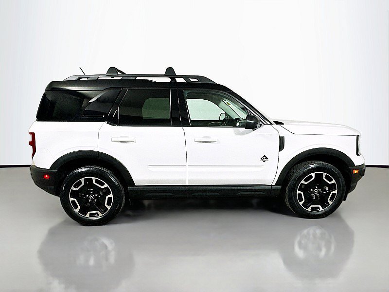 Used 2023 Ford Bronco Sport Outer Banks w/ Tech Package AWD/4WD image 8