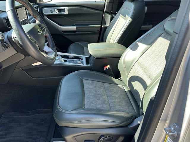 Used 2022 Ford Explorer Timberline w/ Timberline Technology Package AWD/4WD image 27