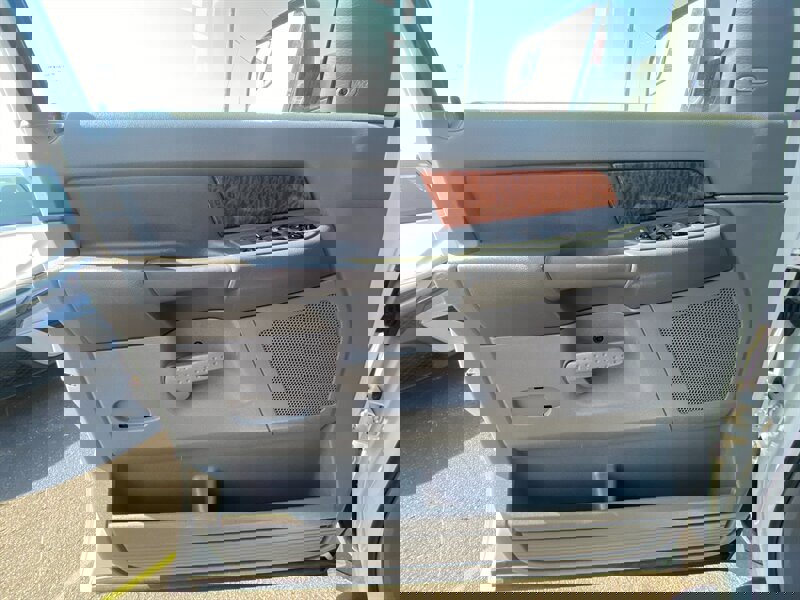 Used 2006 Dodge Ram 3500 Truck Laramie image 18