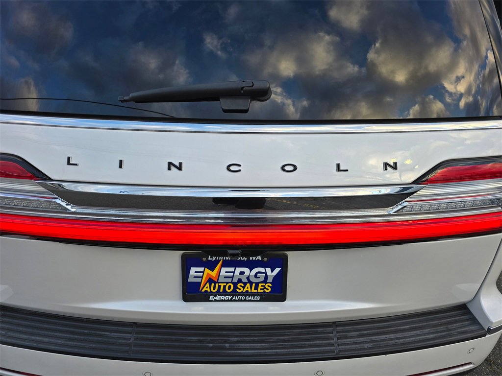 Used 2019 Lincoln Navigator Black Label w/ Cargo Package image 13