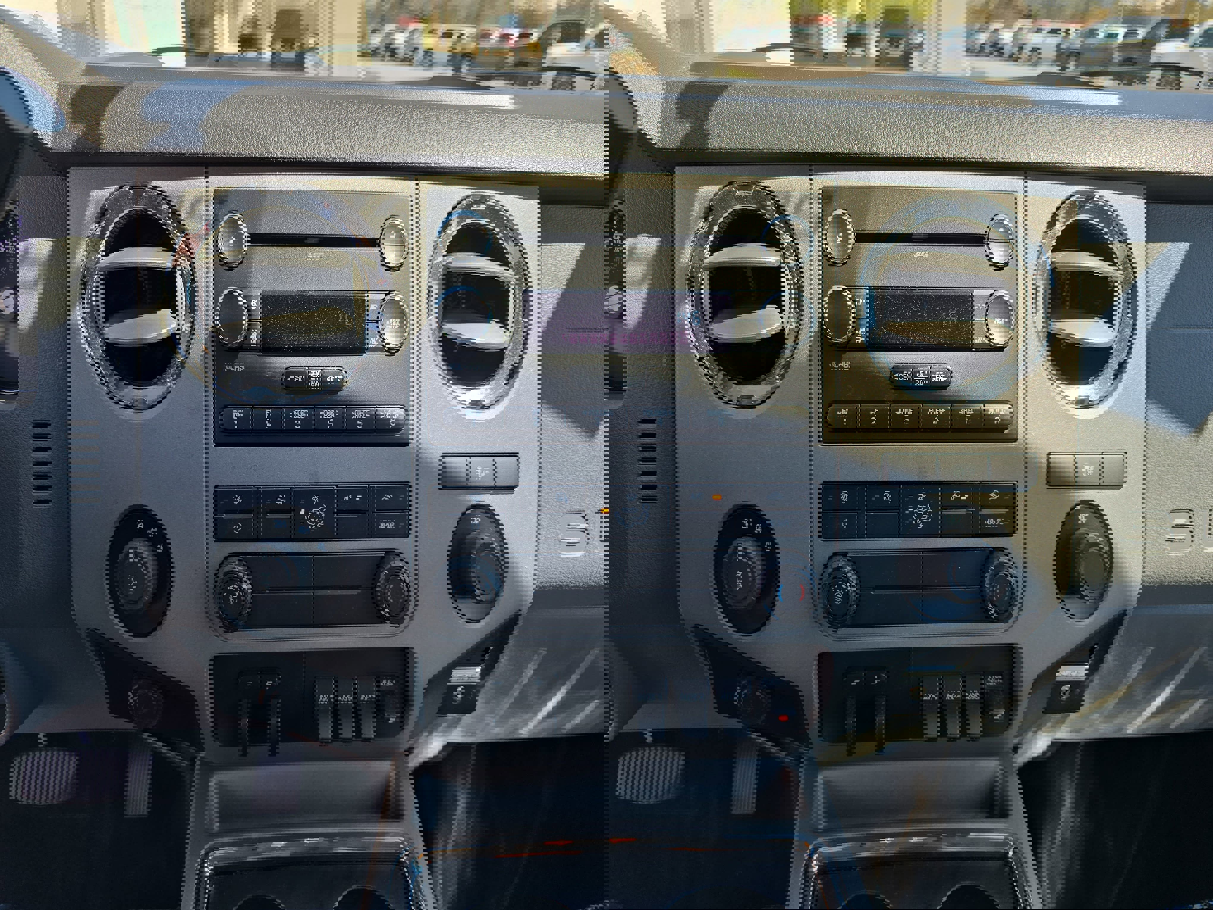 Used 2016 Ford F250 XLT w/ XLT Premium Package image 24