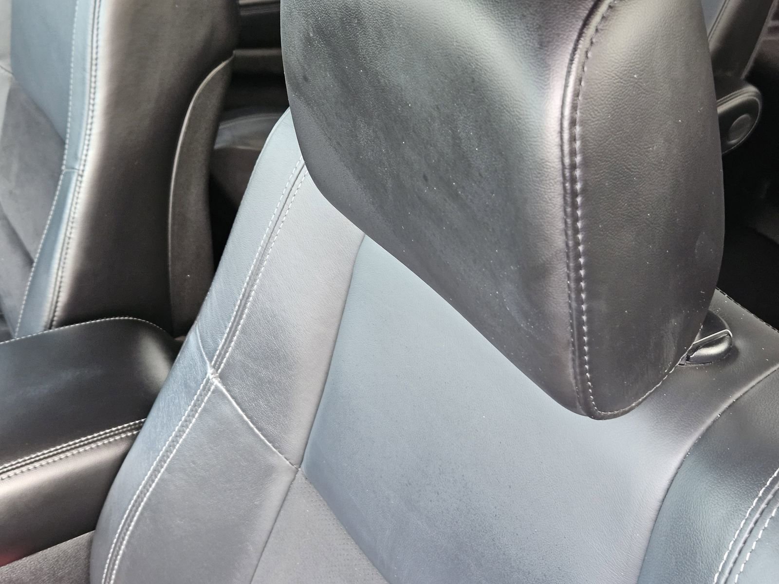 Used 2022 Dodge Durango GT RWD image 29