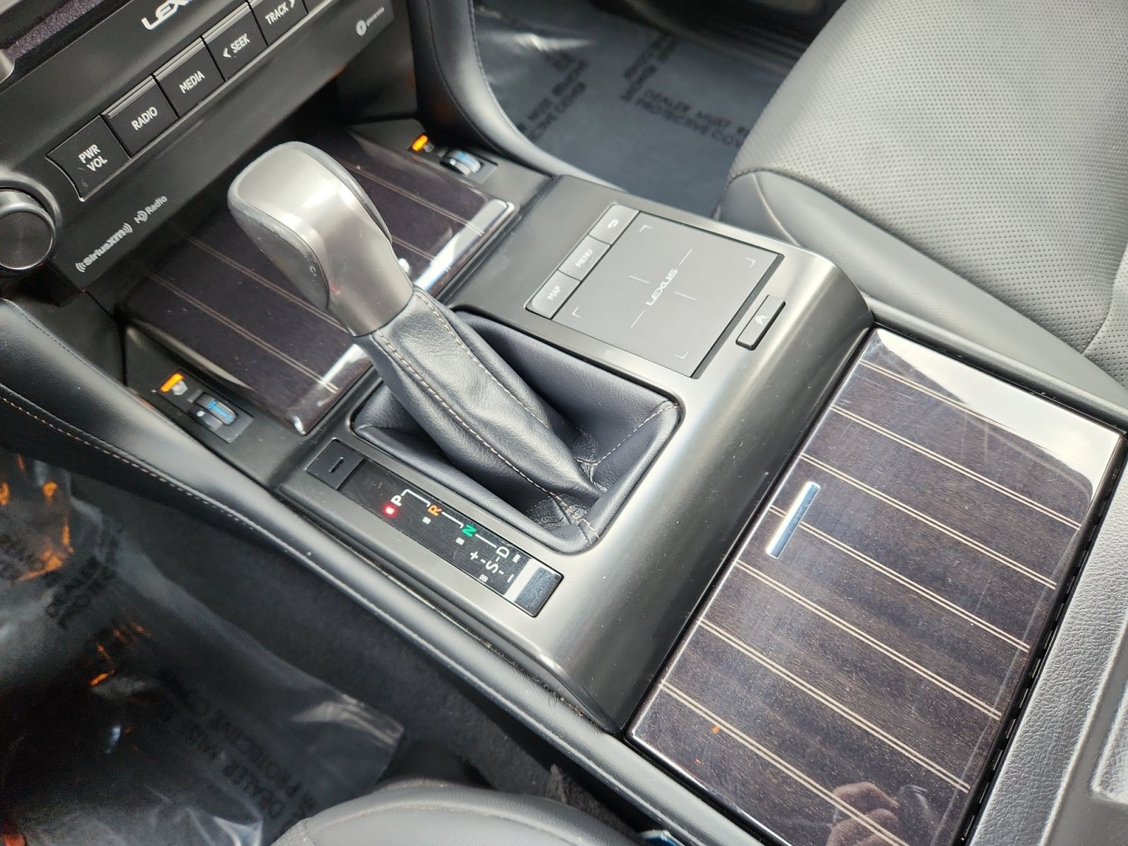 Used 2023 Lexus GX 460 Premium w/ Premium Package AWD/4WD image 15