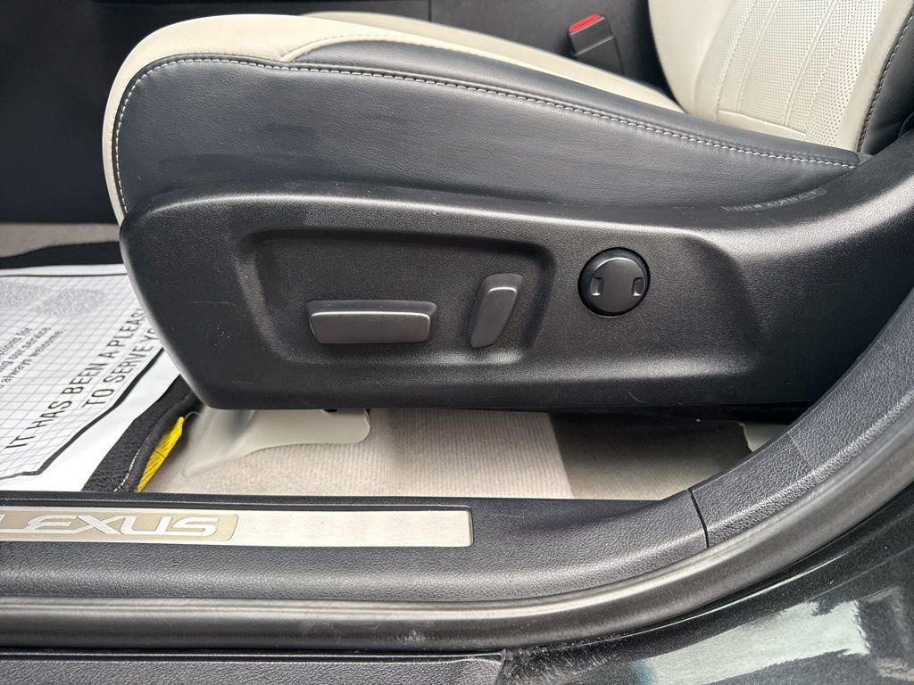 Used 2019 Lexus RX 350 FWD w/ Navigation Package image 10