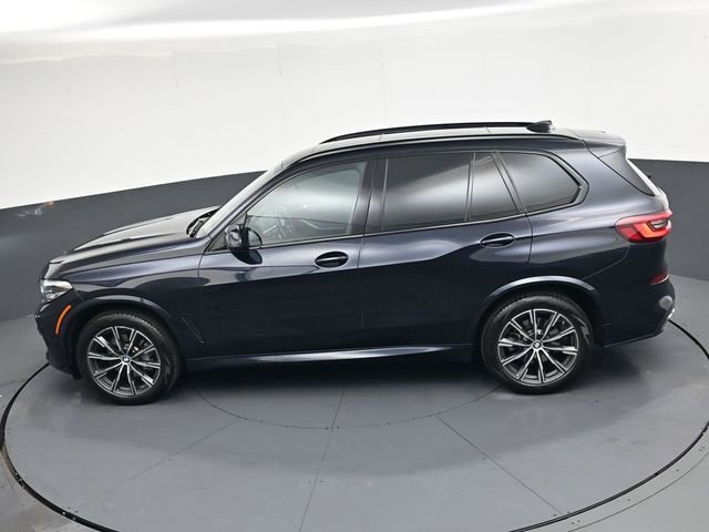 Used 2023 BMW X5 xDrive40i w/ M Sport Package image 29