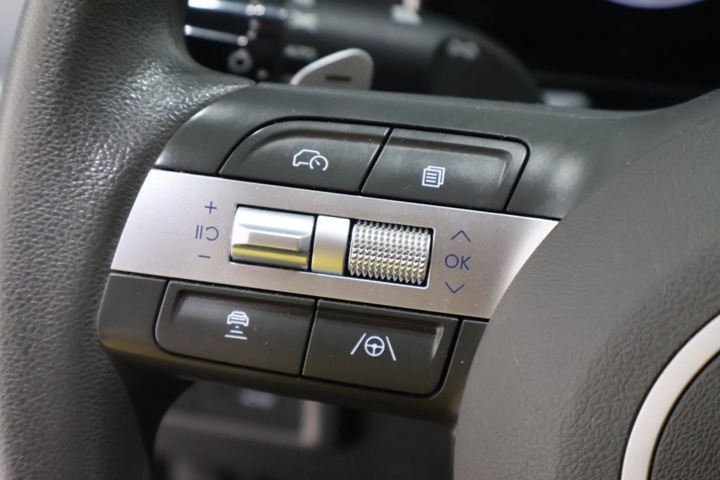 Used 2025 Hyundai Sonata SEL FWD image 20