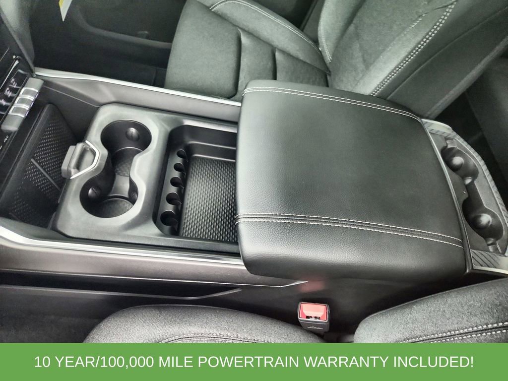 New 2026 RAM 1500 4x4 Crew Cab image 30