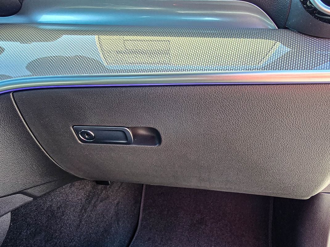 New 2026 Mercedes-Benz CLE 300 4MATIC Coupe image 40