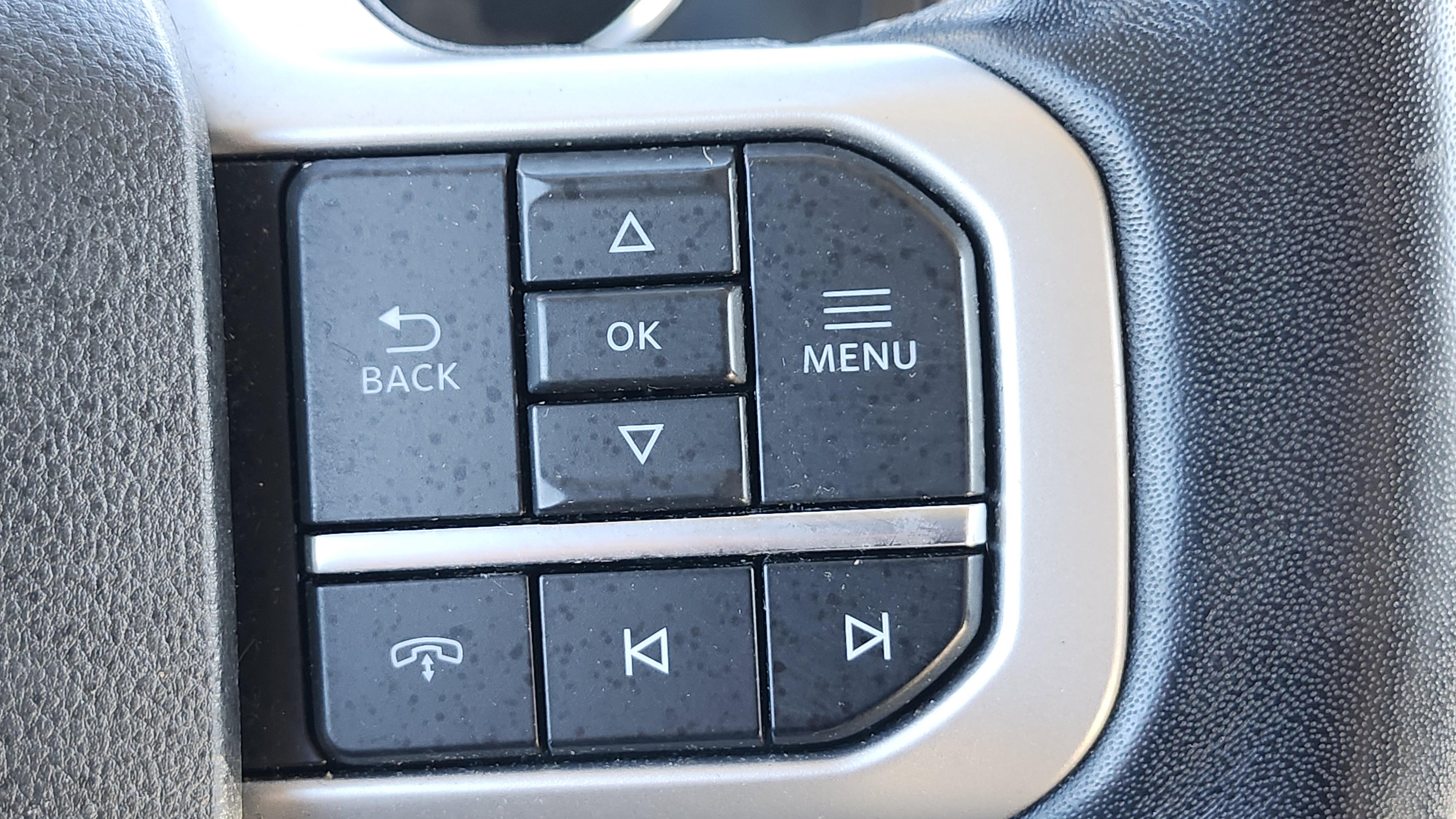 Used 2023 Ford Expedition Limited image 37