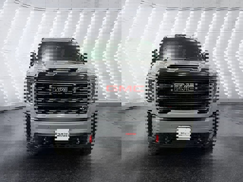 Used 2025 GMC Sierra 2500 AT4 w/ AT4 Premium Plus Package image 2