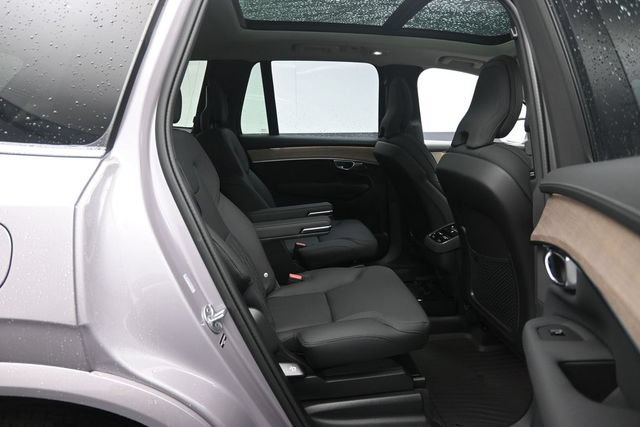 Used 2026 Volvo XC90 B6 Plus w/ Protection Package AWD/4WD image 28