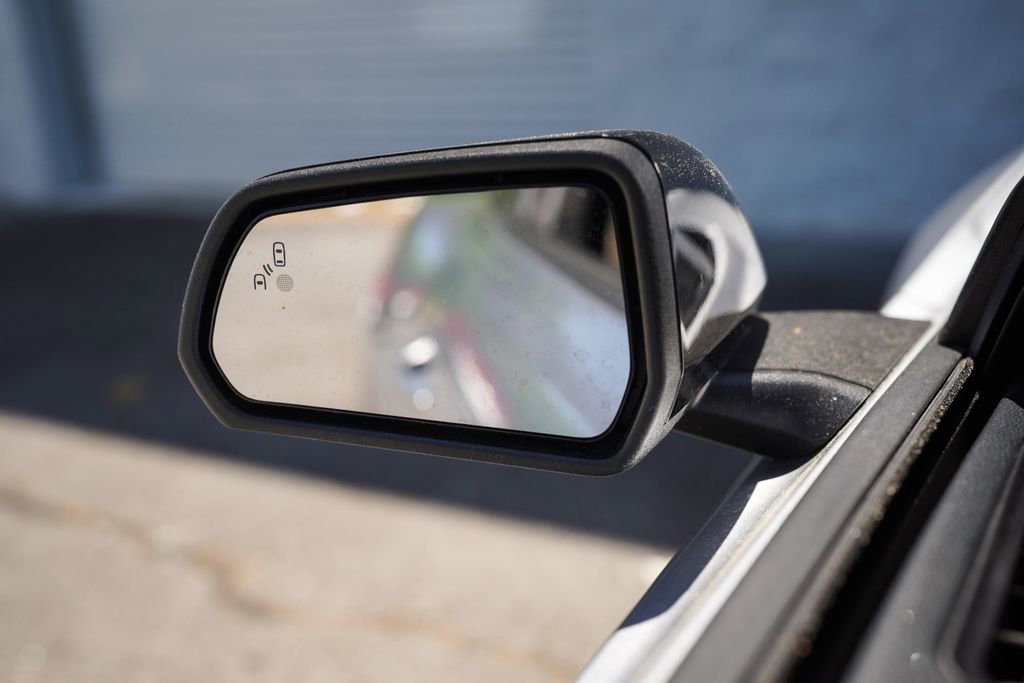 Used 2020 Ford Mustang Shelby GT500 w/ Technology Package RWD image 37