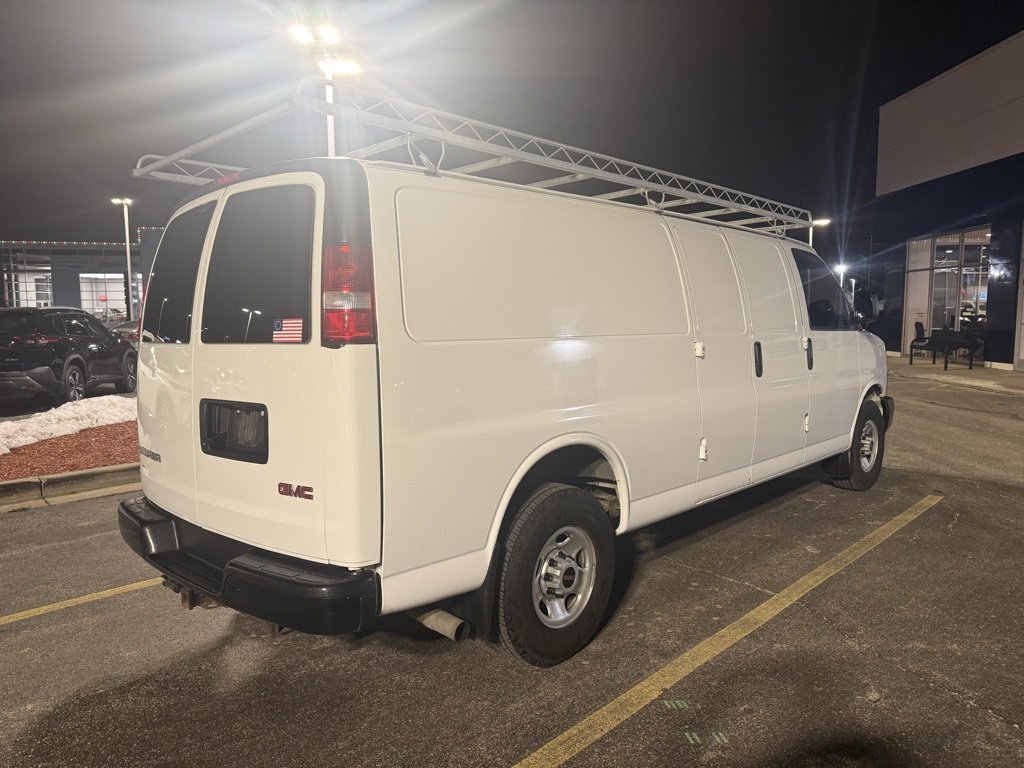 Used 2018 GMC Savana 3500 Extended w/ Driver Convenience Package image 30