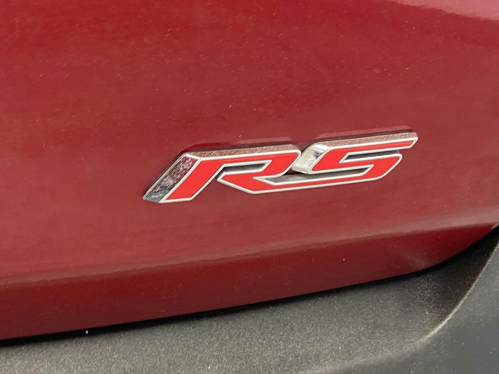 Used 2023 Chevrolet Traverse RS image 11