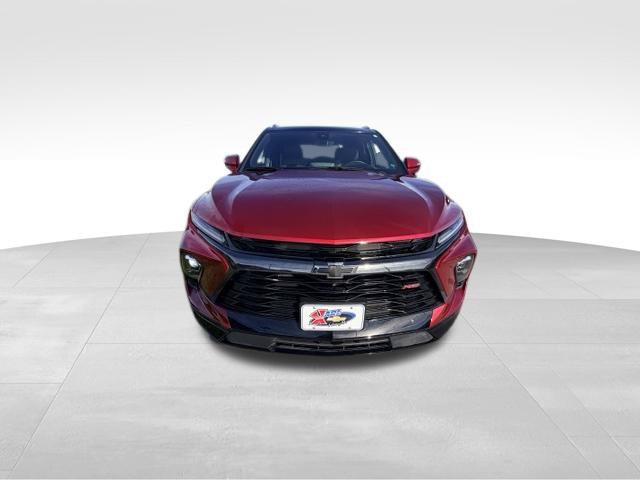 Used 2024 Chevrolet Blazer RS w/ Driver Confidence II Package AWD/4WD image 3