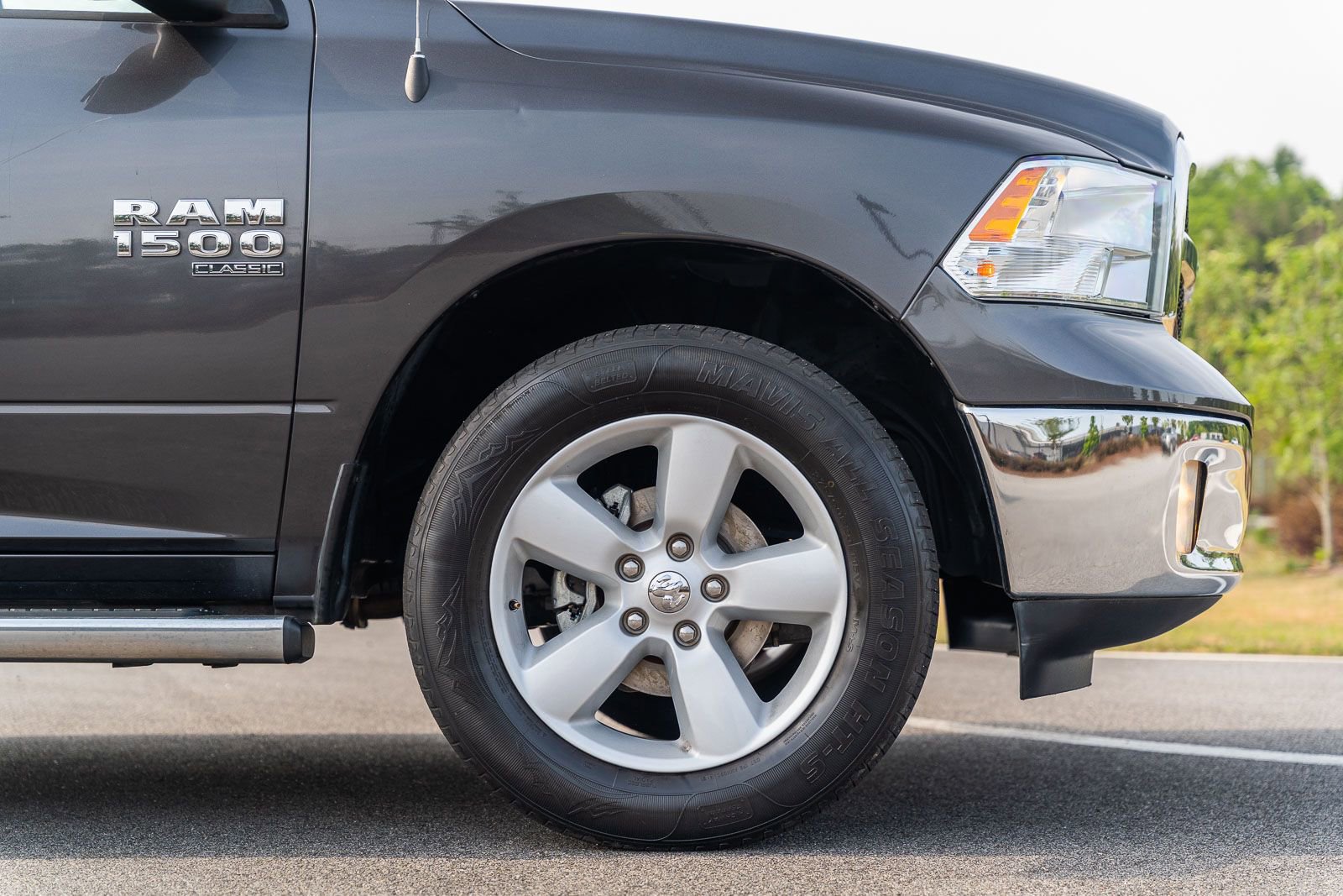 Used 2021 RAM 1500 Tradesman w/ Tradesman SXT Package RWD image 9