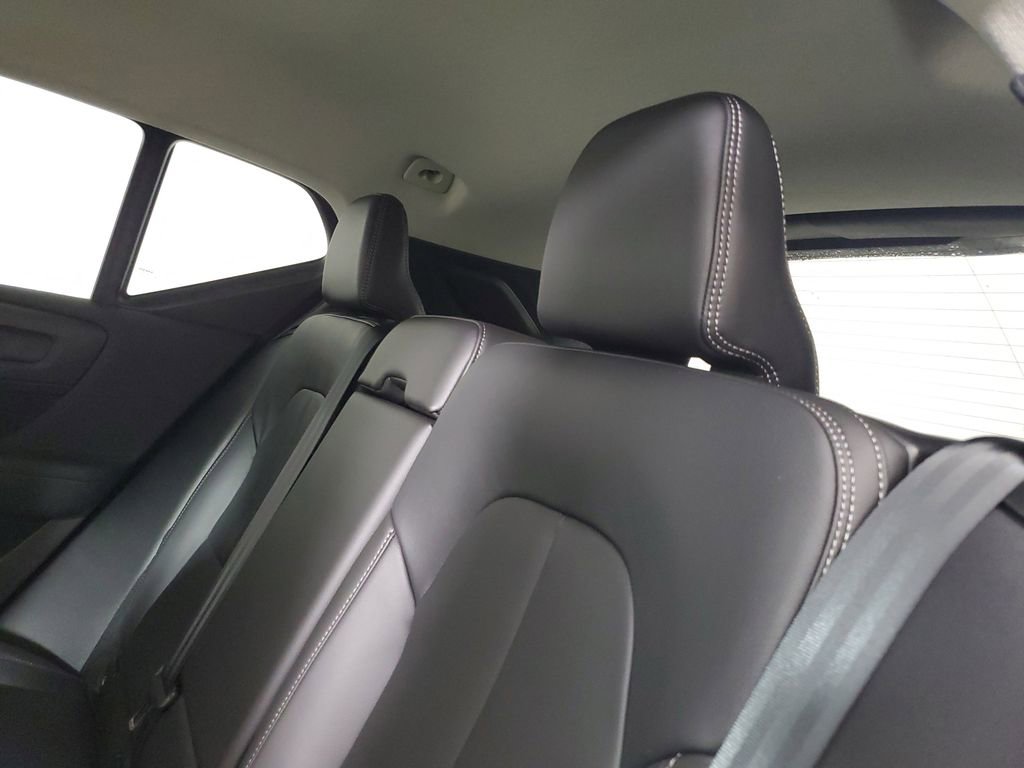 Certified 2026 Volvo XC40 B5 Core w/ Climate Package image 15