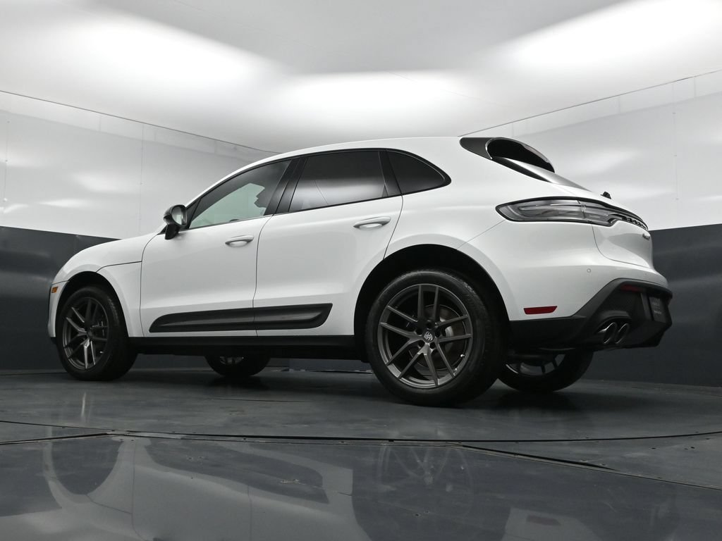 New 2026 Porsche Macan Turbo AWD/4WD image 22
