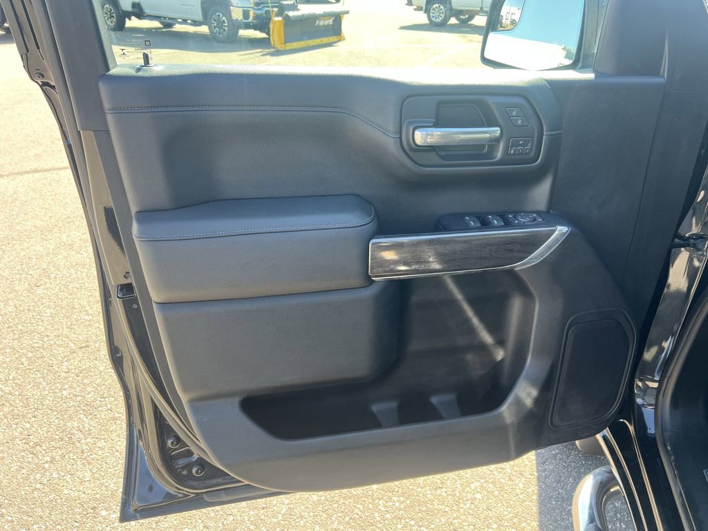 Certified 2019 Chevrolet Silverado 1500 LTZ w/ LTZ Convenience Package AWD/4WD image 14