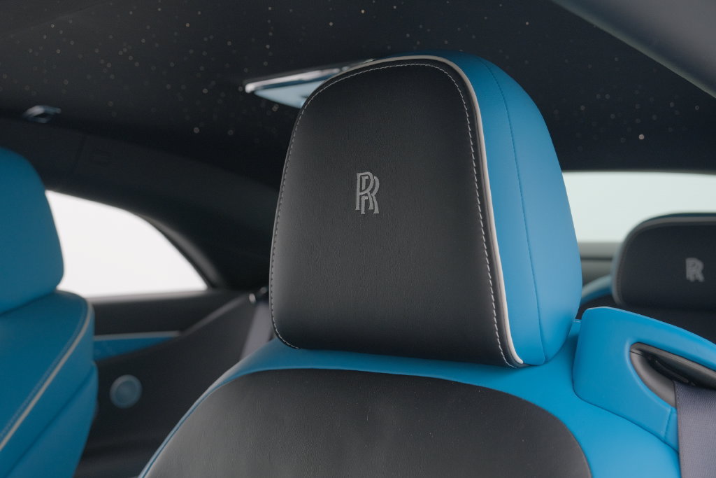 Used 2024 Rolls-Royce Spectre w/ Spectre Launch Package AWD/4WD image 12