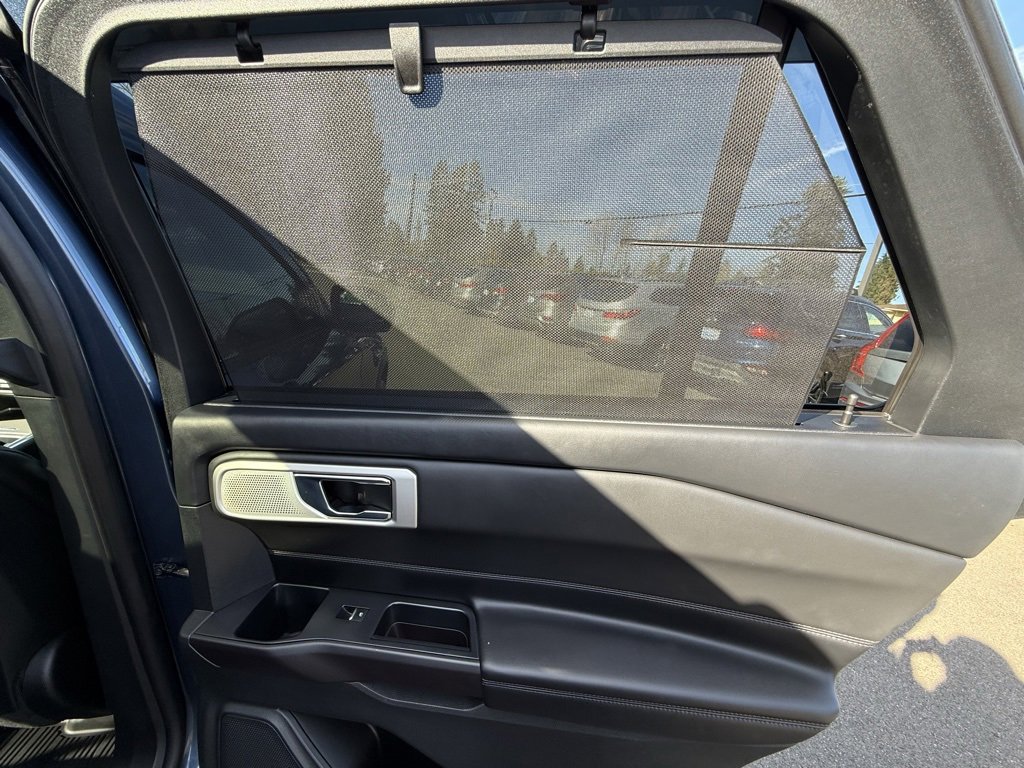 Used 2020 Ford Explorer Platinum image 21