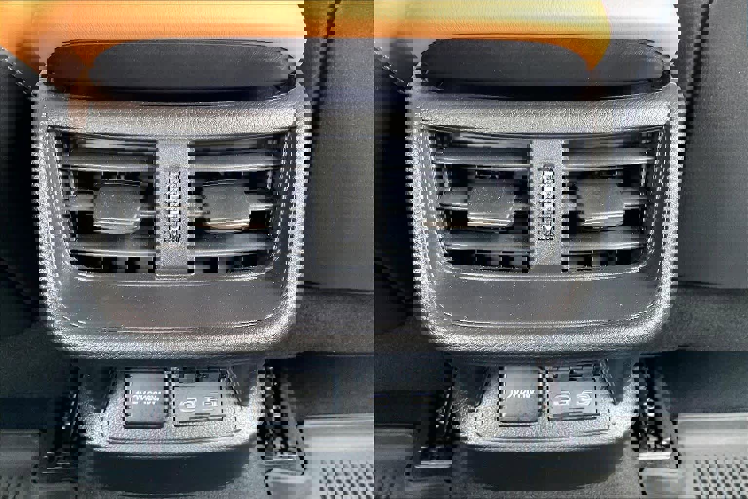 Used 2024 Lexus ES 300h w/ Premium Package image 38